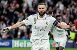 爱游戏在线-关于哥伦比亚中场门多萨入选年度最佳阵容，成为焦点的信息