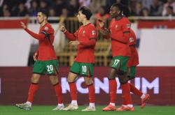 爱游戏APP-关于西班牙双杀波黑，轻松淘汰晋级欧国联四强的信息