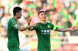 爱游戏体育-前锋闪耀进球高效率赢得掌声