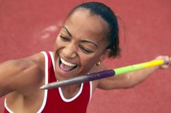 爱游戏在线-欧冠决赛之夜，文班亚马节奏完全掌控