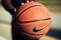 爱游戏-资本与地缘的角力，当欧冠决赛成为美国终结卡塔尔时代的新战场