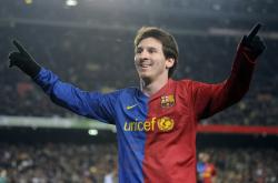 爱游戏体育-末节风暴，老鹰展翅撕裂森林狼，东决关键战上演逆转传奇