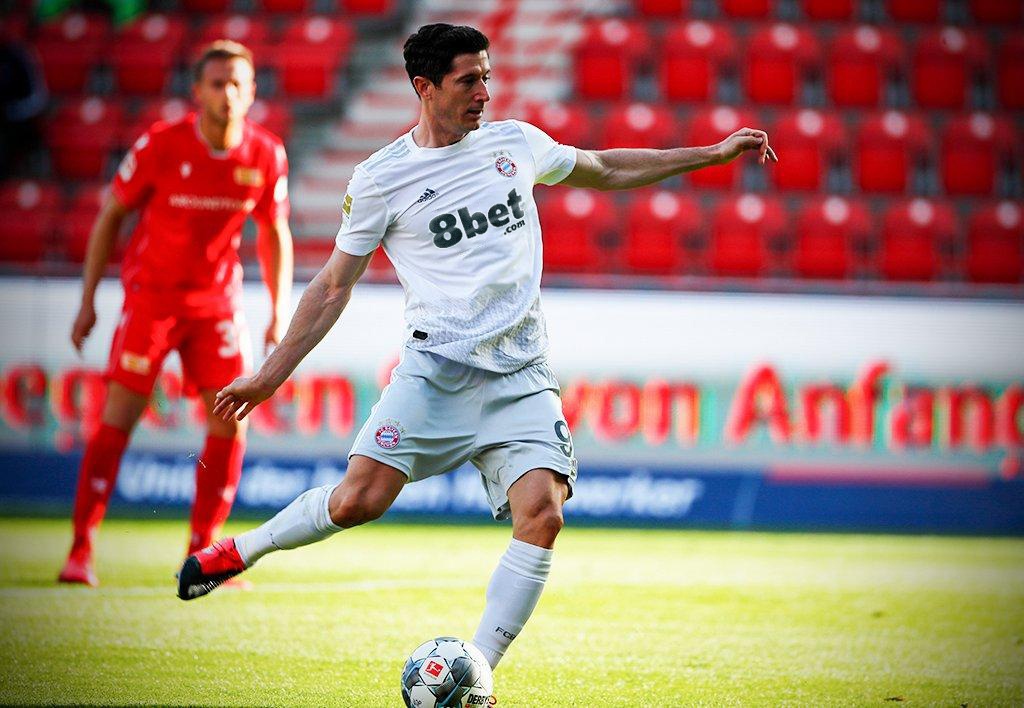 奥格斯堡重振雄风，击败柏林赫塔