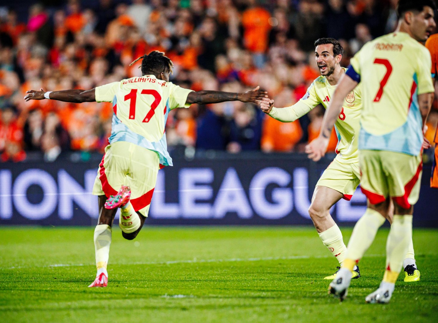 西班牙选手表现抢眼战胜对手