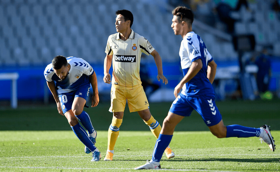 西班牙队士气高涨,半决赛战火点燃的简单介绍 西班牙队士气高涨,半决赛战火点燃的简单介绍