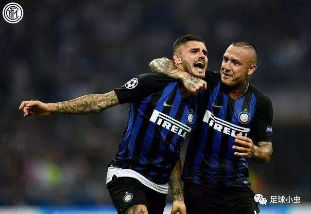 包含智利逆转AC米兰，阿拉巴制霸全场的词条