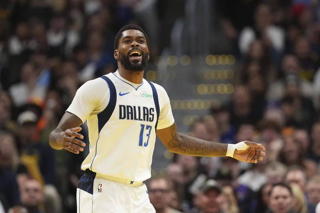 包含魔术翻盘独行侠,恩比德关键制胜的词条 包含魔术翻盘独行侠,恩比德关键制胜的词条