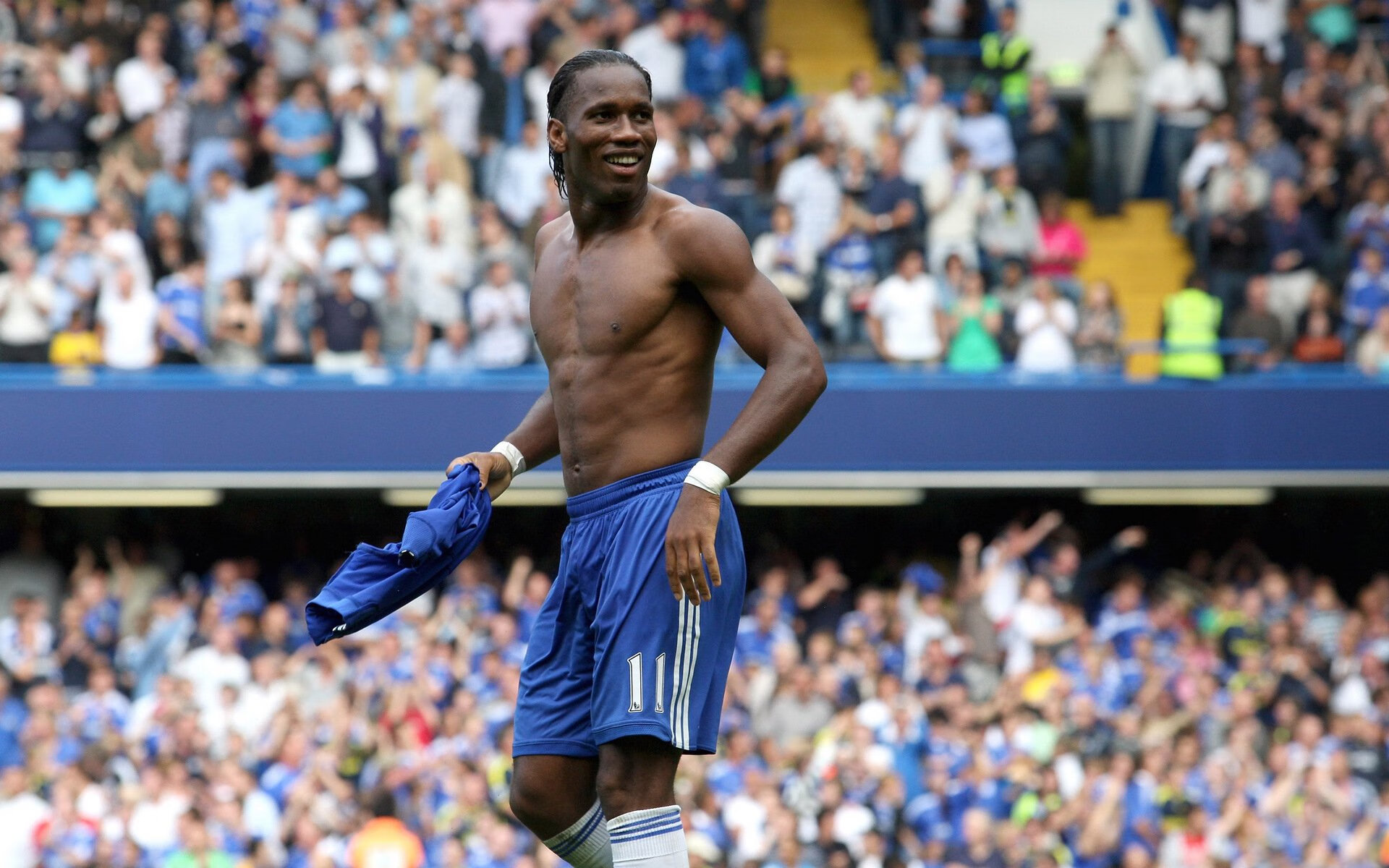 阿什拉夫末节接管比赛，突尼斯生死战取胜切尔西