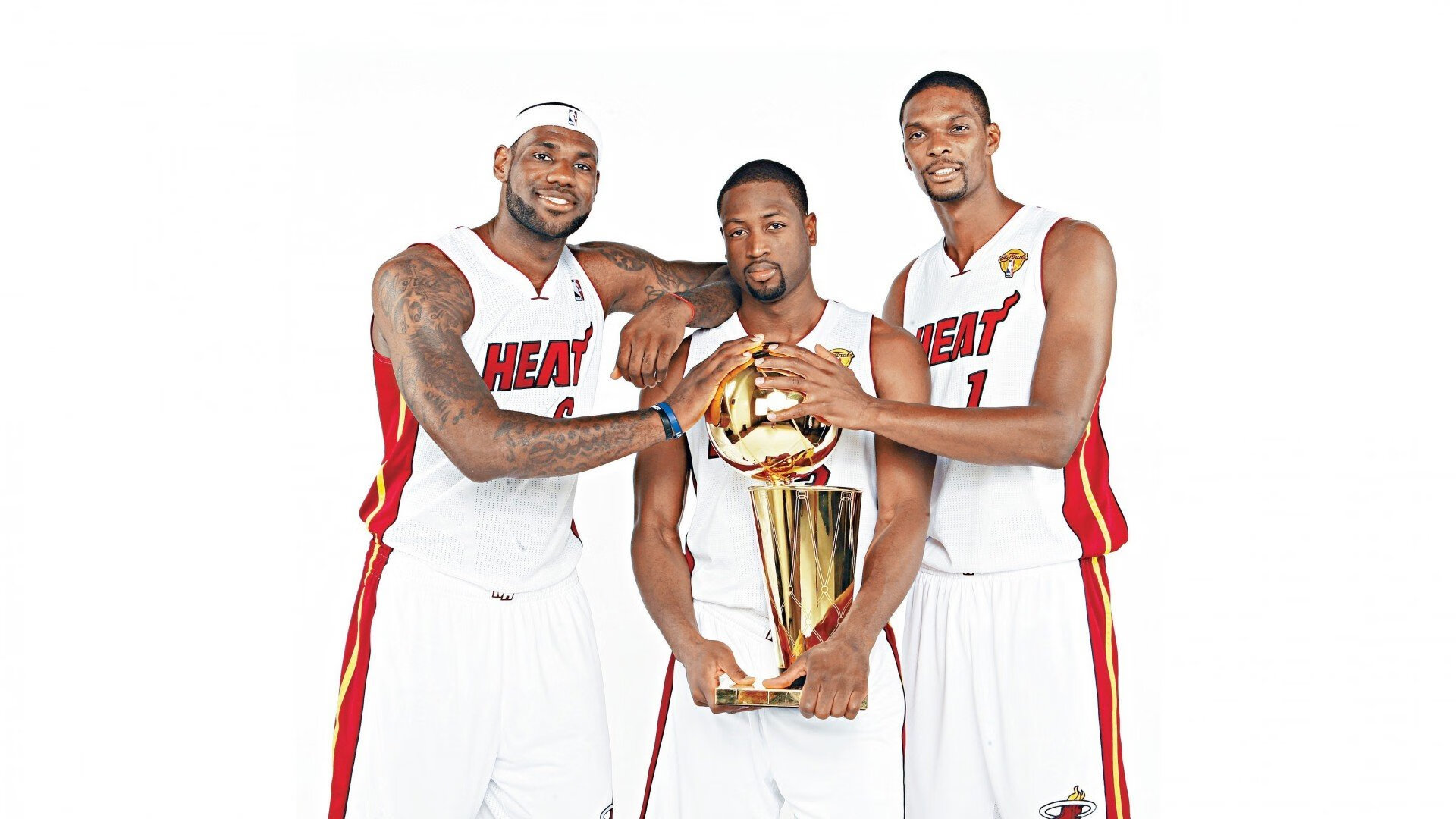 当平行篮球宇宙交汇,北京队打穿湖人,锡安在西决生死战接管比赛